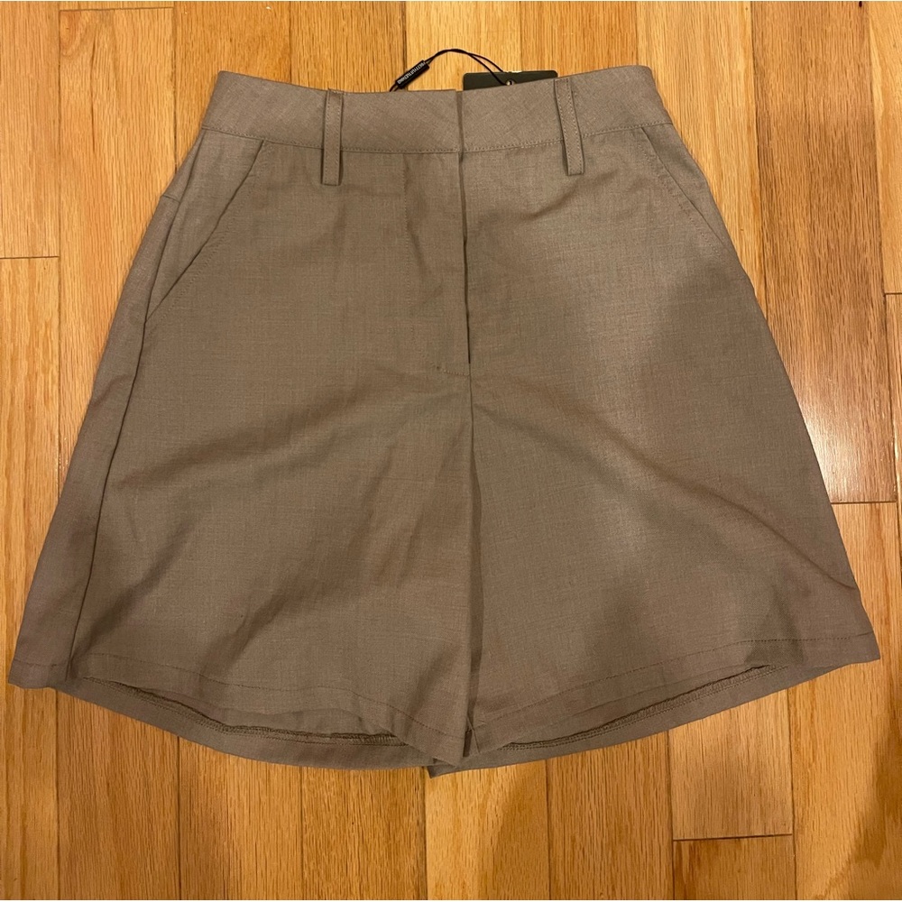 NWT PRETTY LITTLE THING TROUSERS